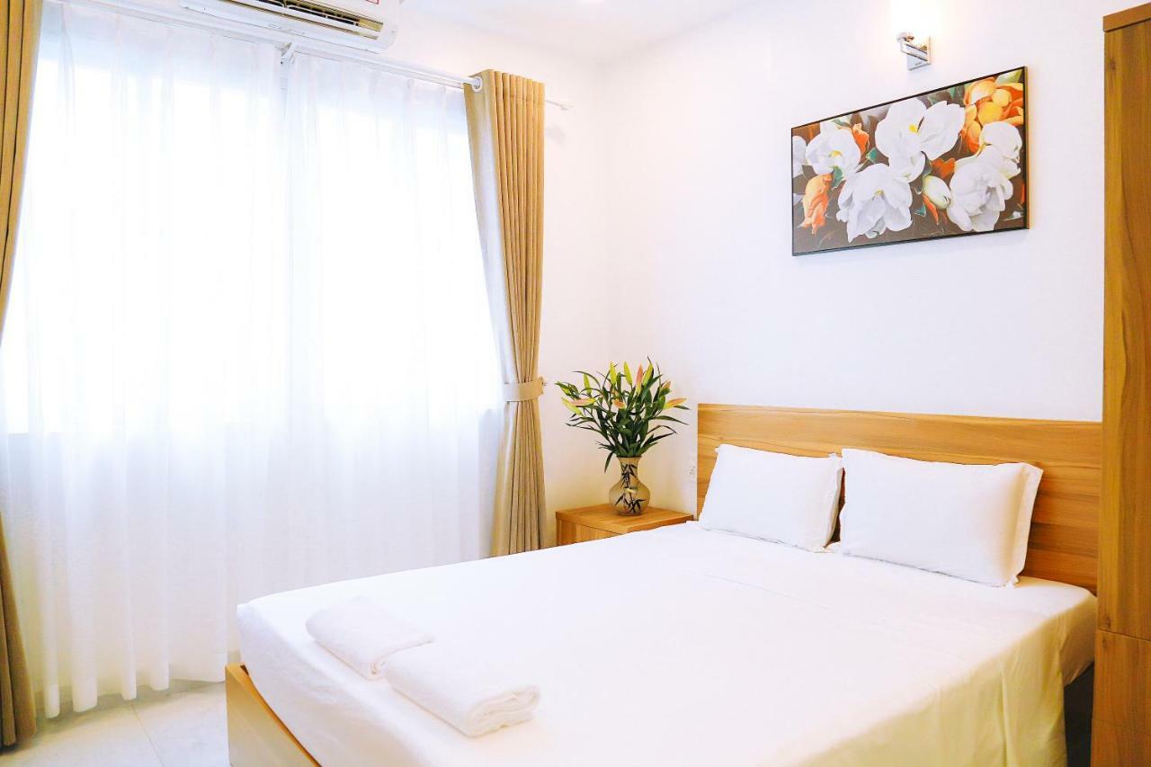 Louis Hotel - Bui Vien Walking Street Хошимин Екстериор снимка