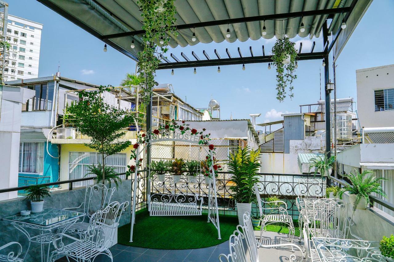 Louis Hotel - Bui Vien Walking Street Хошимин Екстериор снимка