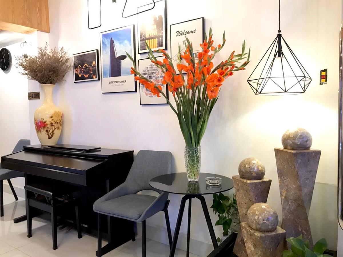 Louis Hotel - Bui Vien Walking Street Хошимин Екстериор снимка